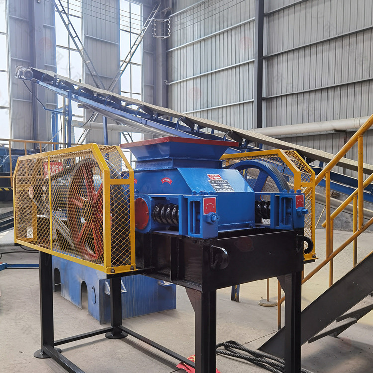  雙齒輥破碎機破碎玻璃瓶效果怎么樣？